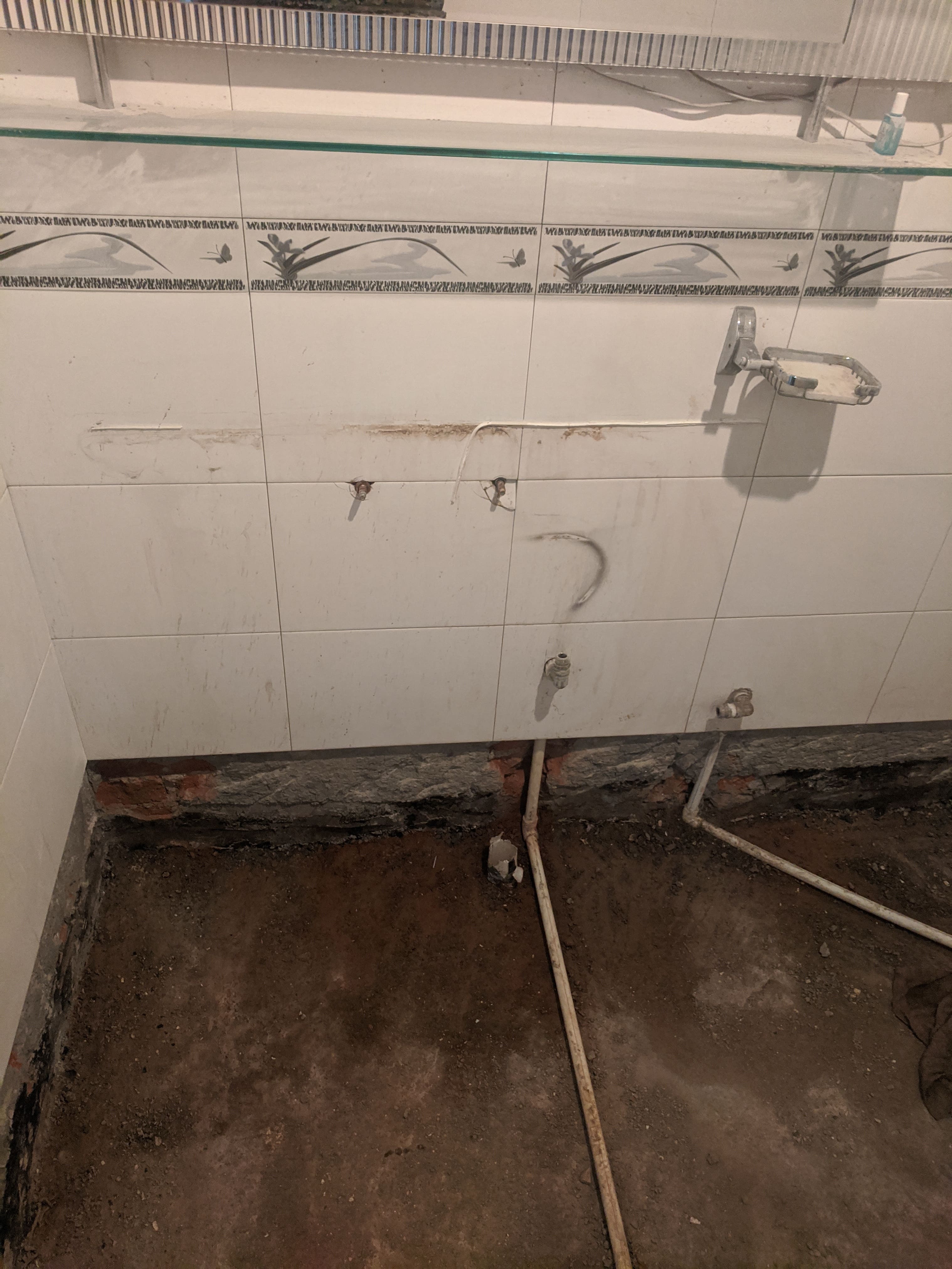 浴室卫生间水管